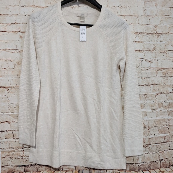 LOFT Sweaters - 🎁 Loft Textured Sleeve Sweater Tunic
